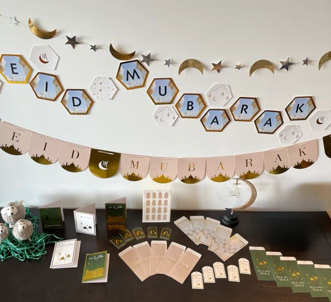 Make Your Gifts Memorable with Exclusive EID Money Envelopes
